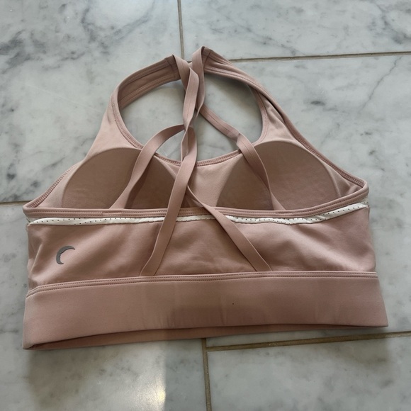 ZYIA super soft Blush Pink Leggings and Top Set. Small stain on bum shown in pic - Picture 6 of 6